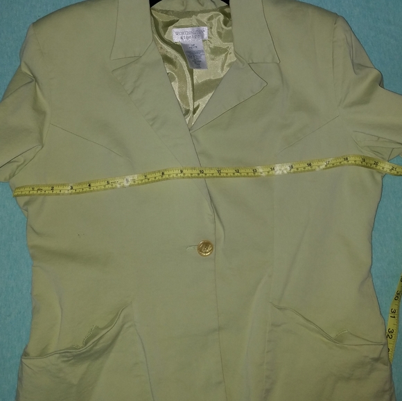 Light Green Blazer - Picture 9 of 10